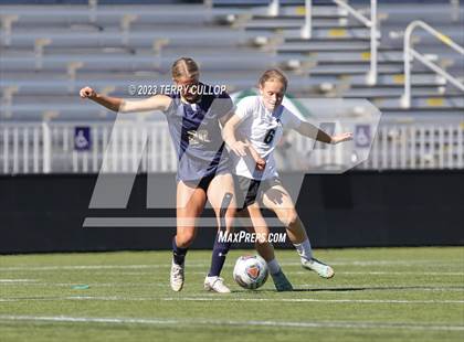 Thumbnail 1 in Rowland Hall vs. Waterford (UHSAA 2A Semifinal) photogallery.