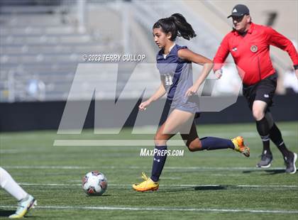 Thumbnail 2 in Rowland Hall vs. Waterford (UHSAA 2A Semifinal) photogallery.