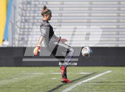Thumbnail 1 in Rowland Hall vs. Waterford (UHSAA 2A Semifinal) photogallery.