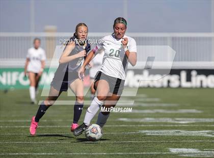 Thumbnail 1 in Rowland Hall vs. Waterford (UHSAA 2A Semifinal) photogallery.