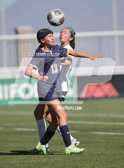 Thumbnail 3 in Rowland Hall vs. Waterford (UHSAA 2A Semifinal) photogallery.