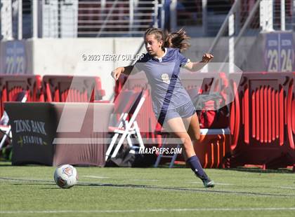 Thumbnail 2 in Rowland Hall vs. Waterford (UHSAA 2A Semifinal) photogallery.