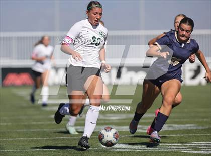 Thumbnail 3 in Rowland Hall vs. Waterford (UHSAA 2A Semifinal) photogallery.