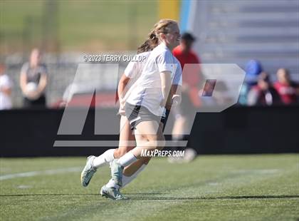 Thumbnail 1 in Rowland Hall vs. Waterford (UHSAA 2A Semifinal) photogallery.