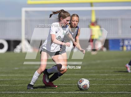 Thumbnail 1 in Rowland Hall vs. Waterford (UHSAA 2A Semifinal) photogallery.