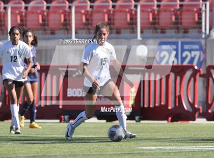 Thumbnail 1 in Rowland Hall vs. Waterford (UHSAA 2A Semifinal) photogallery.