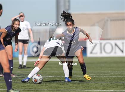 Thumbnail 2 in Rowland Hall vs. Waterford (UHSAA 2A Semifinal) photogallery.