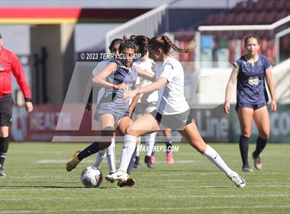 Thumbnail 1 in Rowland Hall vs. Waterford (UHSAA 2A Semifinal) photogallery.