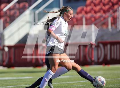 Thumbnail 1 in Rowland Hall vs. Waterford (UHSAA 2A Semifinal) photogallery.