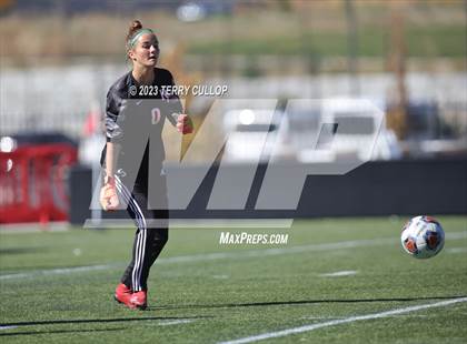 Thumbnail 1 in Rowland Hall vs. Waterford (UHSAA 2A Semifinal) photogallery.