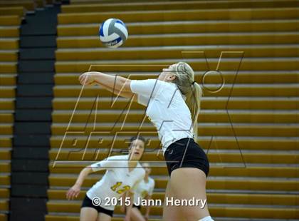 Thumbnail 1 in Branson vs Bonneville (Durango Fall Classic) photogallery.
