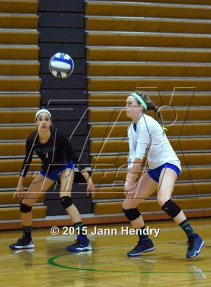 Thumbnail 1 in Branson vs Bonneville (Durango Fall Classic) photogallery.