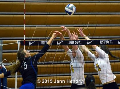 Thumbnail 2 in Branson vs Bonneville (Durango Fall Classic) photogallery.