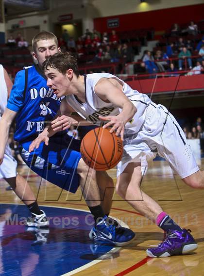 Thumbnail 2 in Dobbs Ferry vs. Our Lady of Lourdes (Section 1 Class B Final) photogallery.