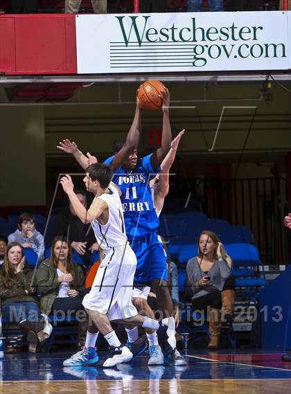 Thumbnail 2 in Dobbs Ferry vs. Our Lady of Lourdes (Section 1 Class B Final) photogallery.