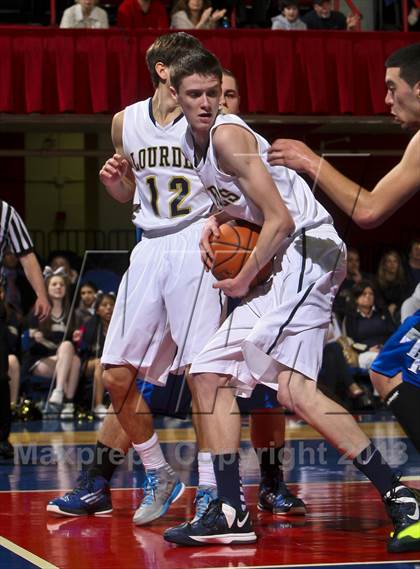 Thumbnail 3 in Dobbs Ferry vs. Our Lady of Lourdes (Section 1 Class B Final) photogallery.