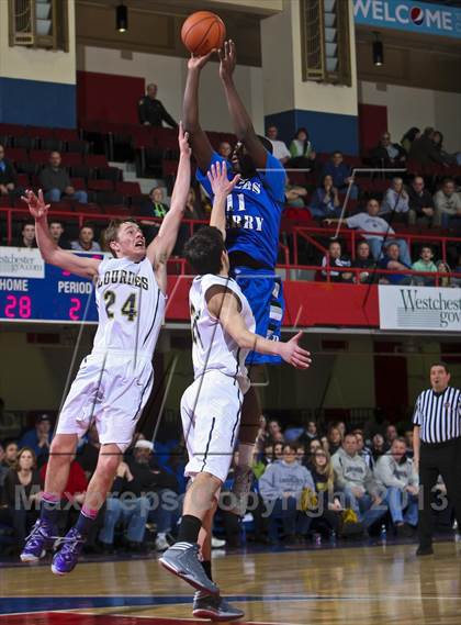 Thumbnail 2 in Dobbs Ferry vs. Our Lady of Lourdes (Section 1 Class B Final) photogallery.