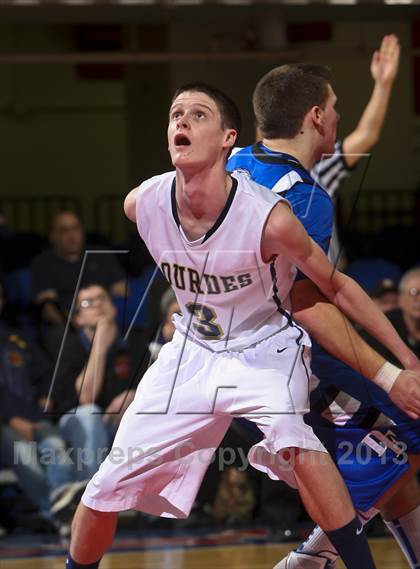 Thumbnail 3 in Dobbs Ferry vs. Our Lady of Lourdes (Section 1 Class B Final) photogallery.