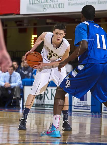 Thumbnail 3 in Dobbs Ferry vs. Our Lady of Lourdes (Section 1 Class B Final) photogallery.
