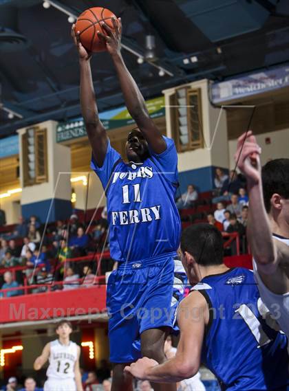 Thumbnail 3 in Dobbs Ferry vs. Our Lady of Lourdes (Section 1 Class B Final) photogallery.