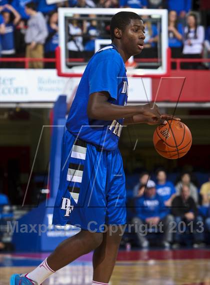 Thumbnail 1 in Dobbs Ferry vs. Our Lady of Lourdes (Section 1 Class B Final) photogallery.