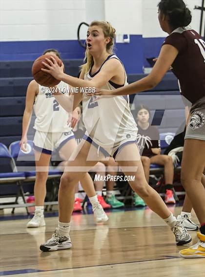 Thumbnail 1 in Valhalla vs Bronxville (NYSPHSAA Section 1 Class B First Round) photogallery.