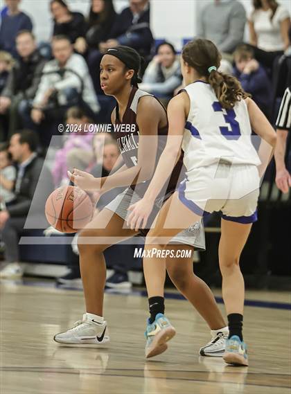Thumbnail 3 in Valhalla vs Bronxville (NYSPHSAA Section 1 Class B First Round) photogallery.