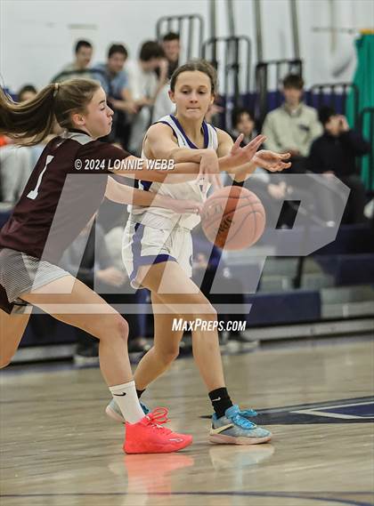 Thumbnail 3 in Valhalla vs Bronxville (NYSPHSAA Section 1 Class B First Round) photogallery.