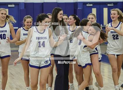 Thumbnail 2 in Valhalla vs Bronxville (NYSPHSAA Section 1 Class B First Round) photogallery.
