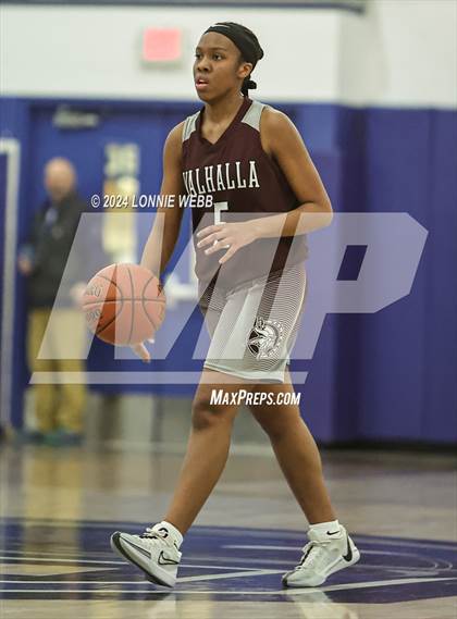 Thumbnail 2 in Valhalla vs Bronxville (NYSPHSAA Section 1 Class B First Round) photogallery.