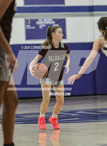 Thumbnail 2 in Valhalla vs Bronxville (NYSPHSAA Section 1 Class B First Round) photogallery.