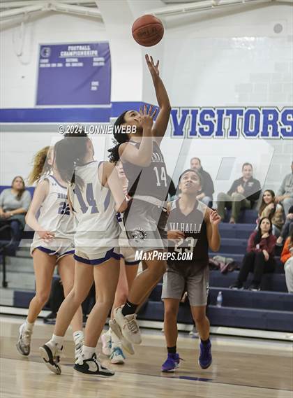 Thumbnail 1 in Valhalla vs Bronxville (NYSPHSAA Section 1 Class B First Round) photogallery.