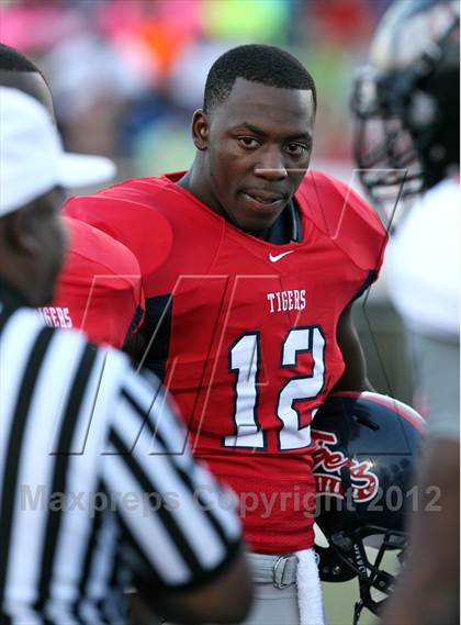 Thumbnail 1 in Hoover @ South Panola photogallery.