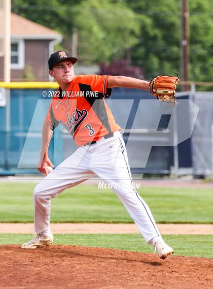 Thumbnail 3 in Marlboro Central vs. Spackenkill (Section 9 Class B Final) photogallery.