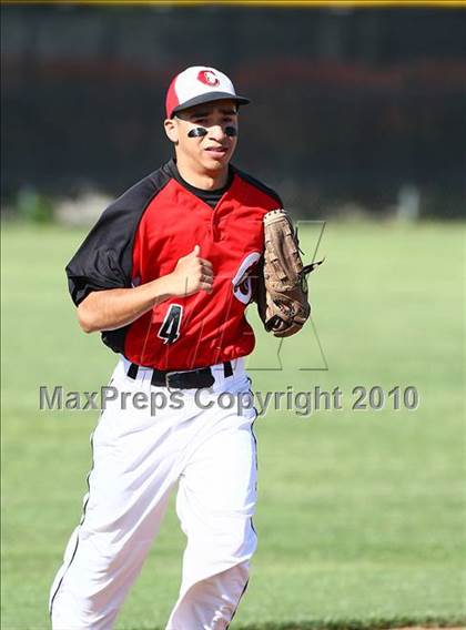Thumbnail 1 in Creekview vs White photogallery.