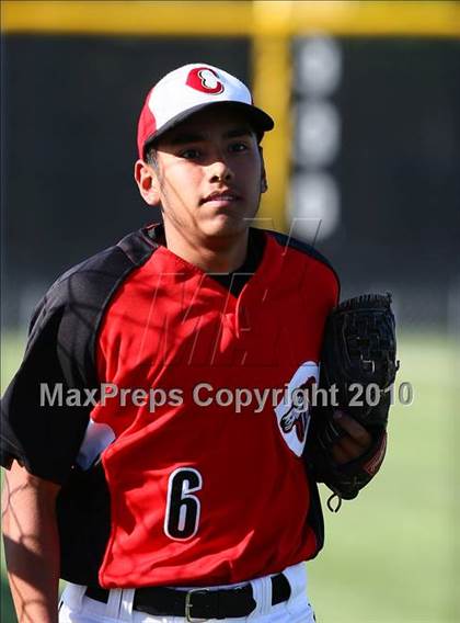 Thumbnail 3 in Creekview vs White photogallery.