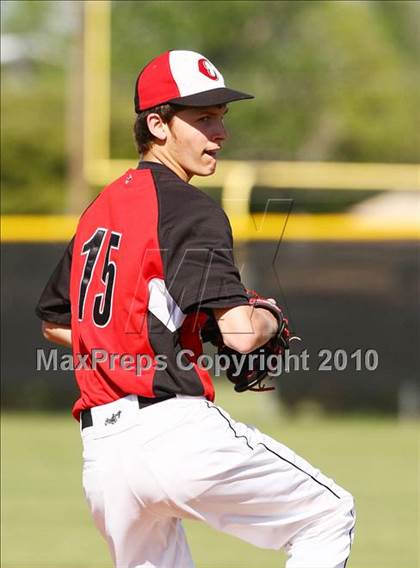 Thumbnail 2 in Creekview vs White photogallery.