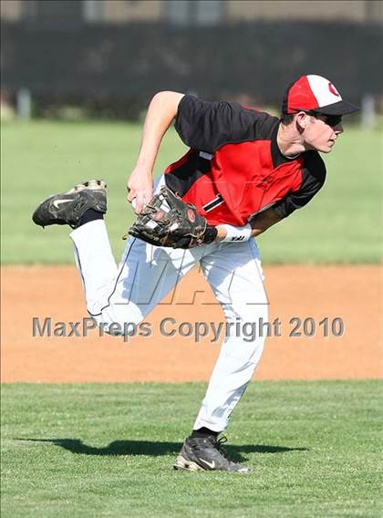 Thumbnail 3 in Creekview vs White photogallery.