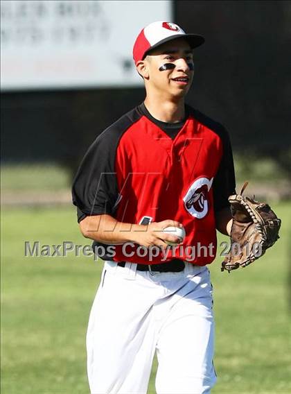 Thumbnail 1 in Creekview vs White photogallery.