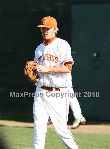 Thumbnail 2 in Creekview vs White photogallery.