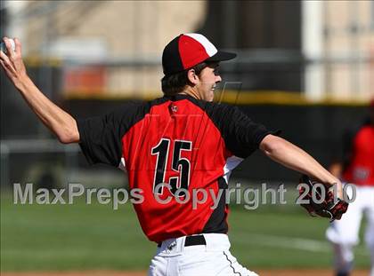 Thumbnail 3 in Creekview vs White photogallery.