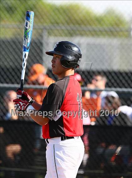 Thumbnail 2 in Creekview vs White photogallery.