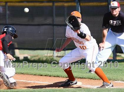 Thumbnail 1 in Creekview vs White photogallery.