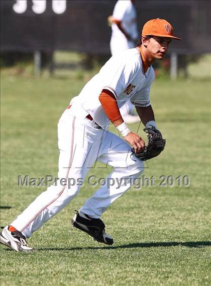 Thumbnail 1 in Creekview vs White photogallery.