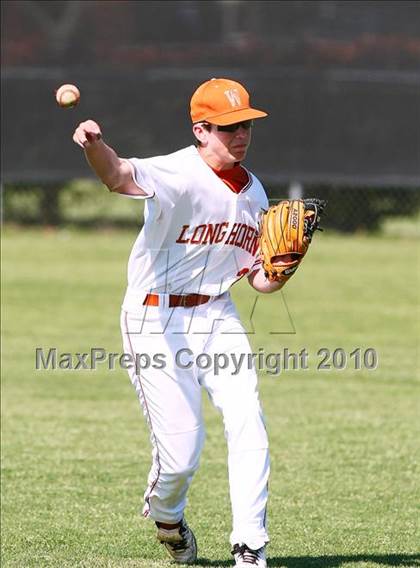 Thumbnail 3 in Creekview vs White photogallery.