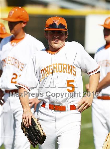 Thumbnail 2 in Creekview vs White photogallery.
