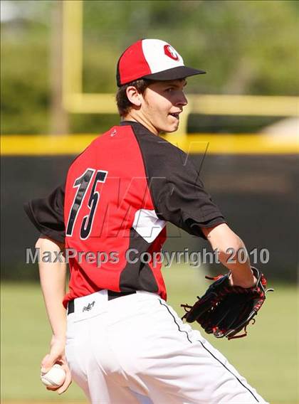 Thumbnail 3 in Creekview vs White photogallery.