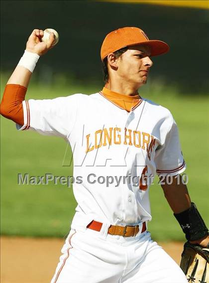Thumbnail 3 in Creekview vs White photogallery.
