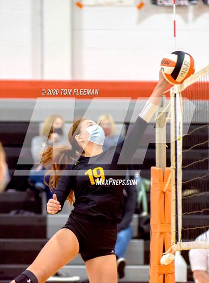 Thumbnail 2 in Shawnee Mission West @ Shawnee Mission Northwest photogallery.