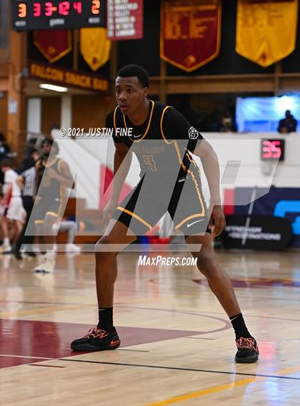 Thumbnail 1 in Campolindo vs. Oak Cliff Faith Family Academy (Torrey Pines Holiday Classic) photogallery.